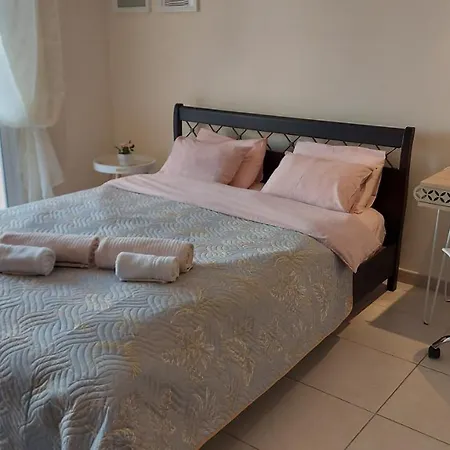 Nissi Golden Sands Free Wifi شقة أيا نابا