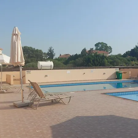 Nissi Golden Sands Free Wifi شقة أيا نابا